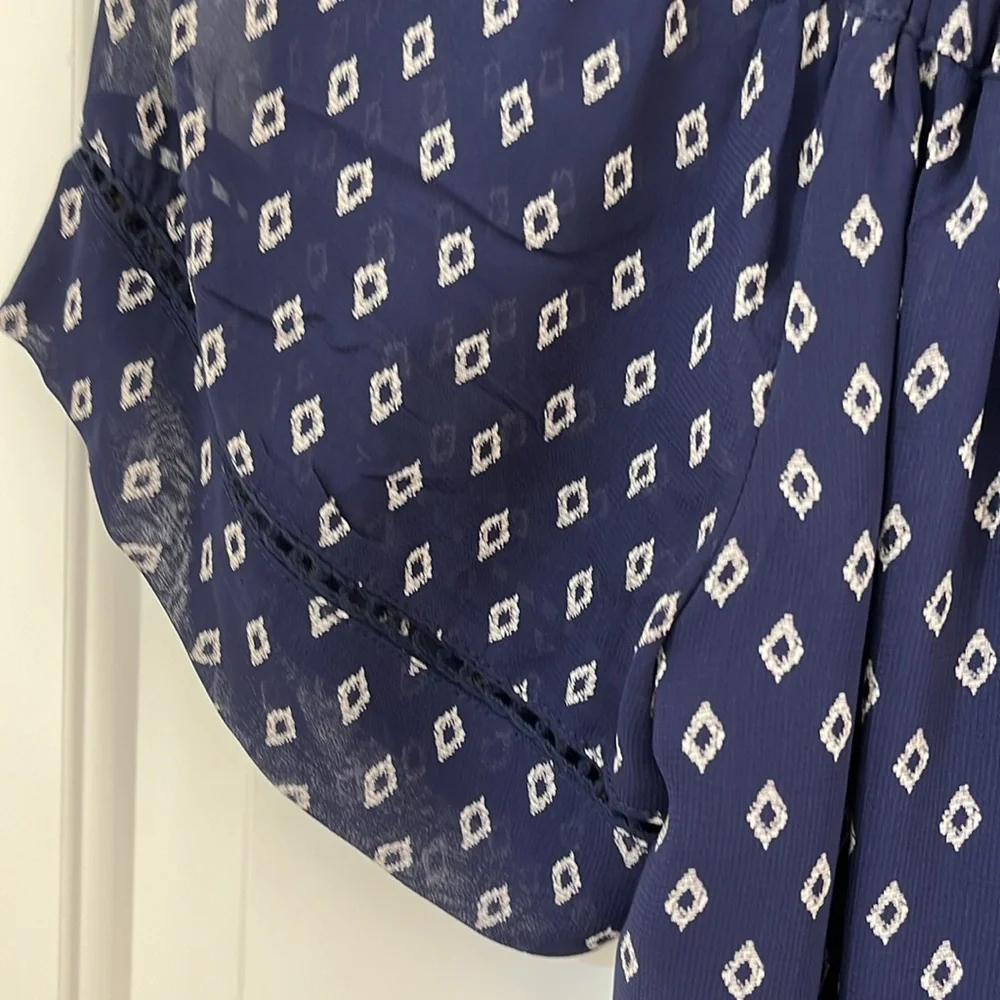 Lucky Brand rayon top S - Picture 7 of 7